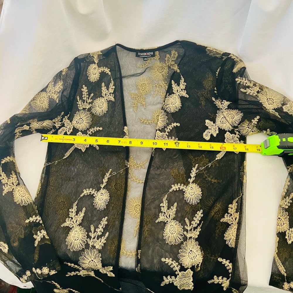 Fashion Nova / Embroidered Mesh Kimono~Duster - Picture 12 of 15